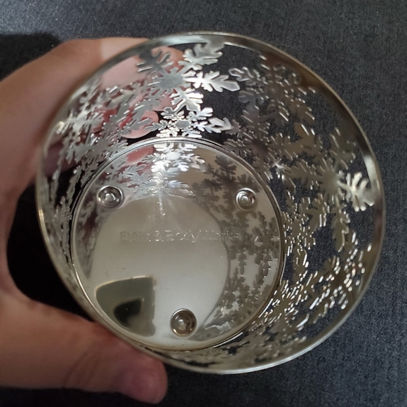 EUC BATH AND BODY WORKS CANDLE HOLDER - Picture 4 of 4